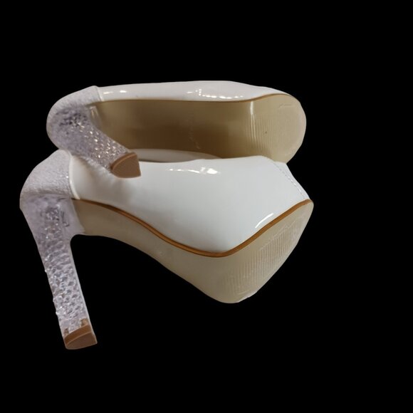 Crape Myrtle White Patent Leather Peep Toe Hidden Platform Acrylic Heels Size6.5 - Picture 10 of 11